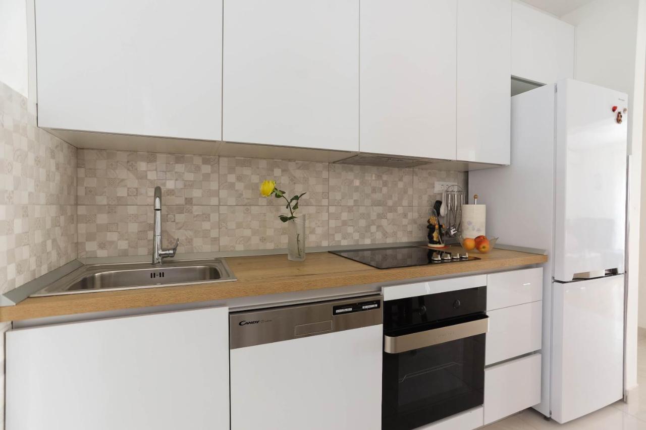 Apartman Marel Žrnovnica Exteriér fotografie